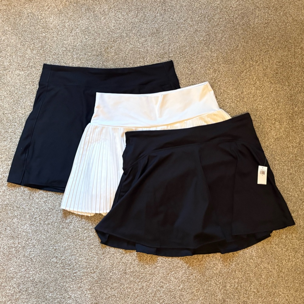 Set of 3 Athletic Skorts - 2 Black Old Navy Powersoft, 1 White Target JoyLab -XL